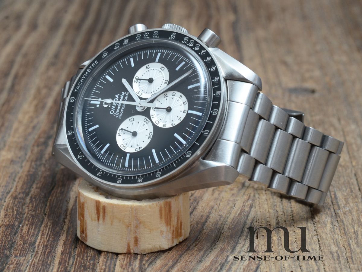 Omega Speedmaster SpeedyTuesday I Limited Edition mit Extra-Stahlband, Full Set