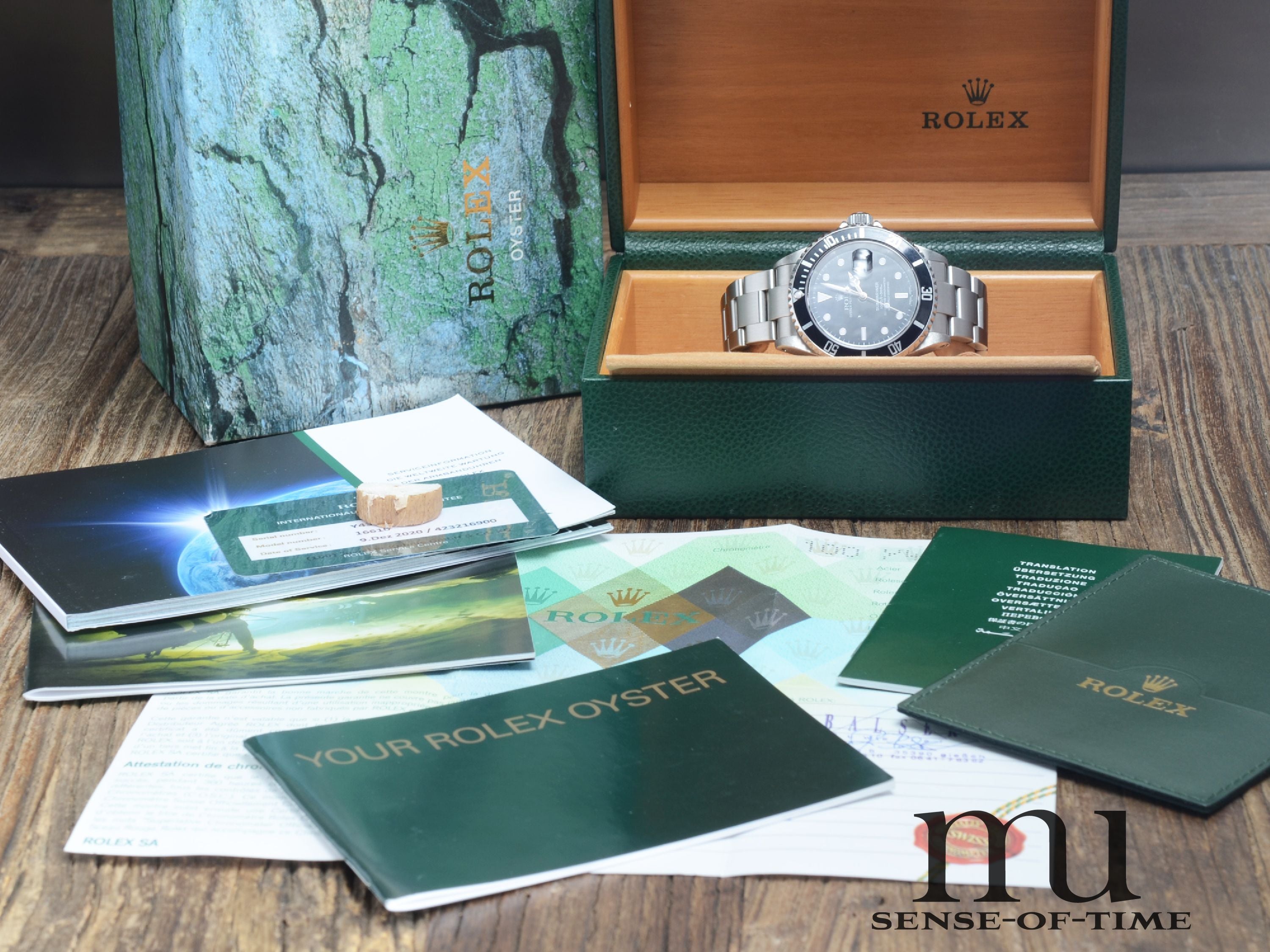 Rolex Submariner Date 16610LN, Rolex Service 12/2020, LC100, SEL