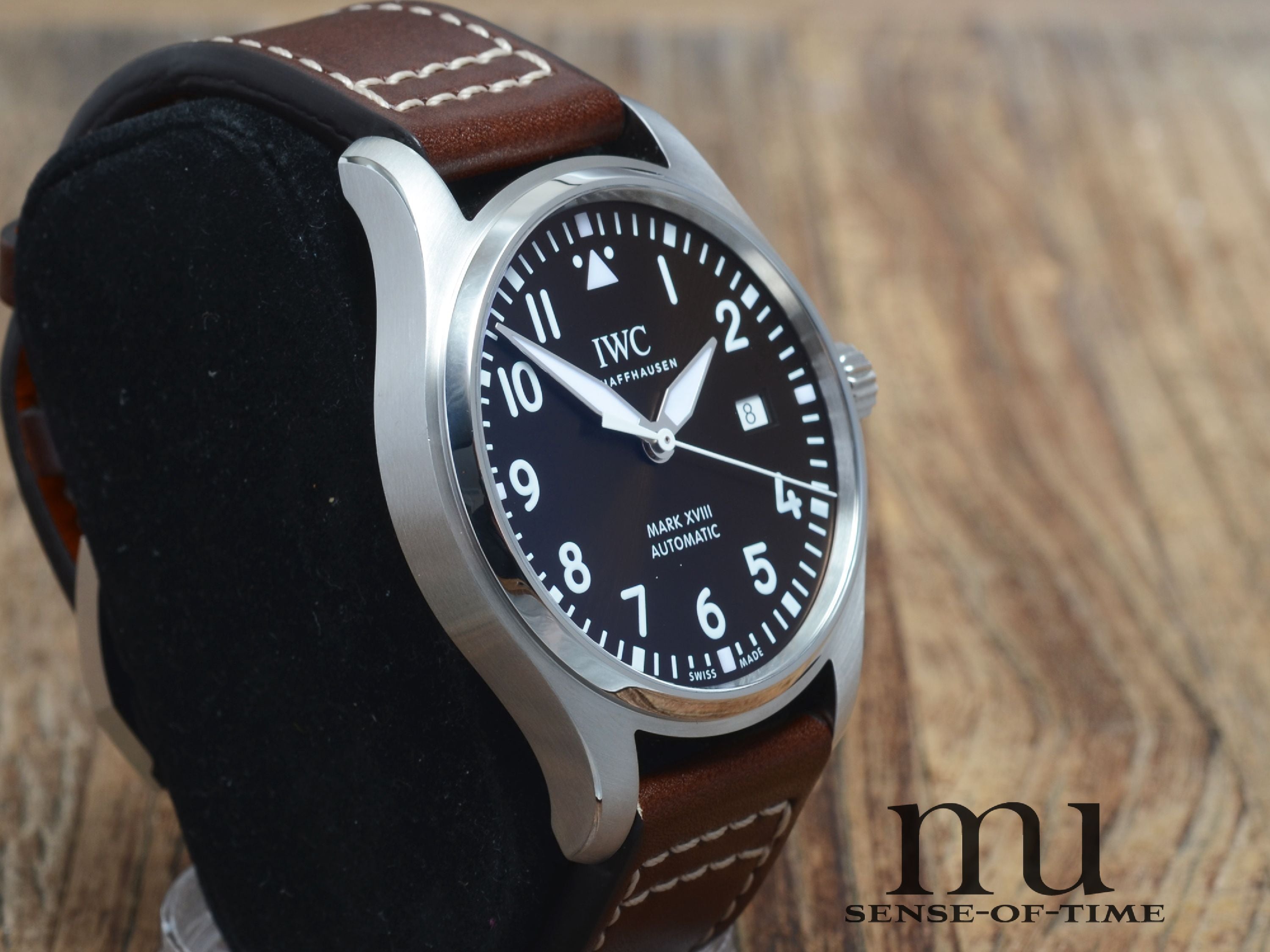 IWC Mark XVIII Spitfire Fliegeruhr Saint-Exupery Pilot's Watch, Ref.: IW327003 Brown Dial