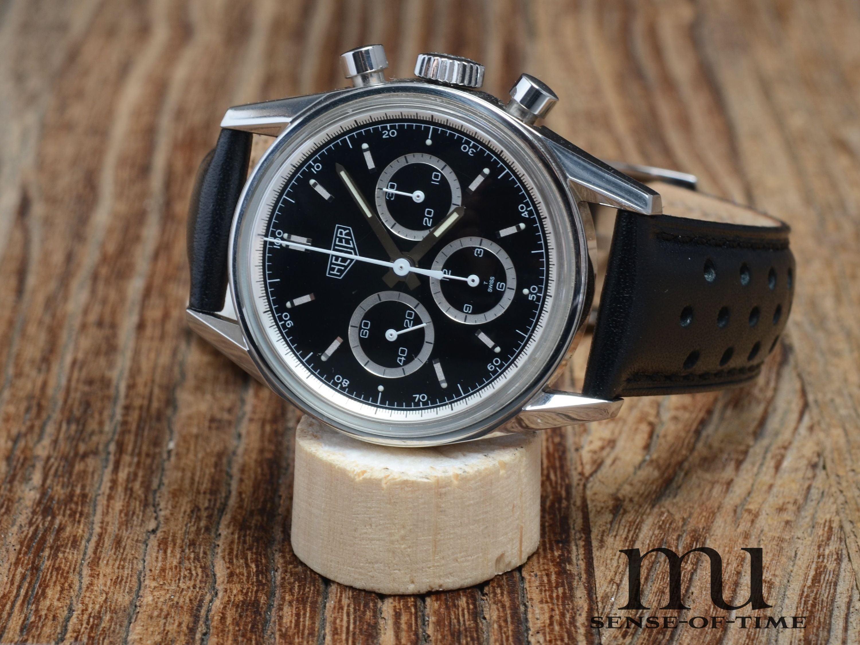 Heuer Carrera 1964 Re-Edition Racing Lemania Handaufzug