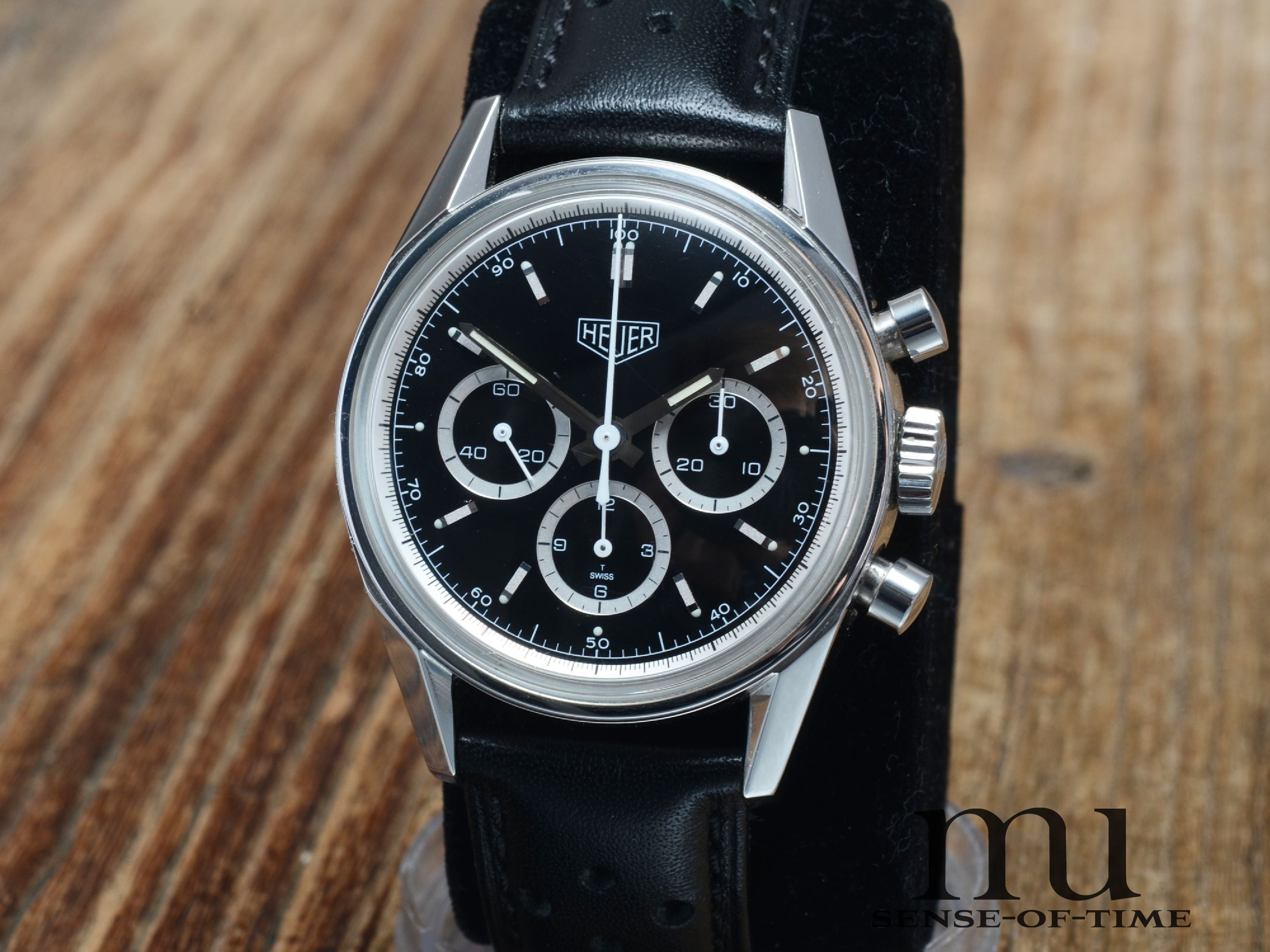 Heuer Carrera 1964 Re-Edition Racing Lemania Handaufzug