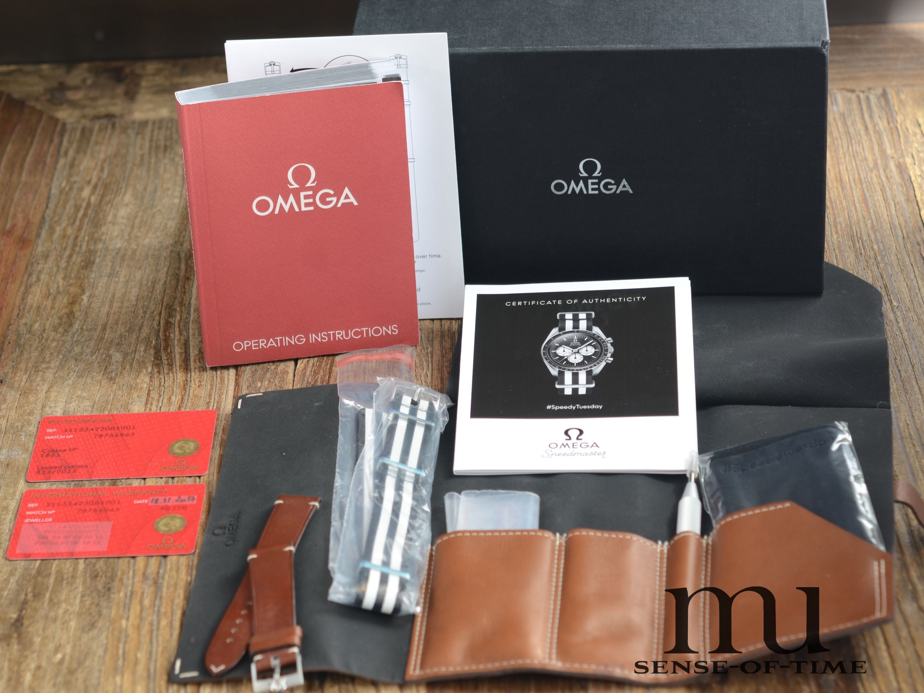 Omega Speedmaster SpeedyTuesday I Limited Edition mit Extra-Stahlband, Full Set