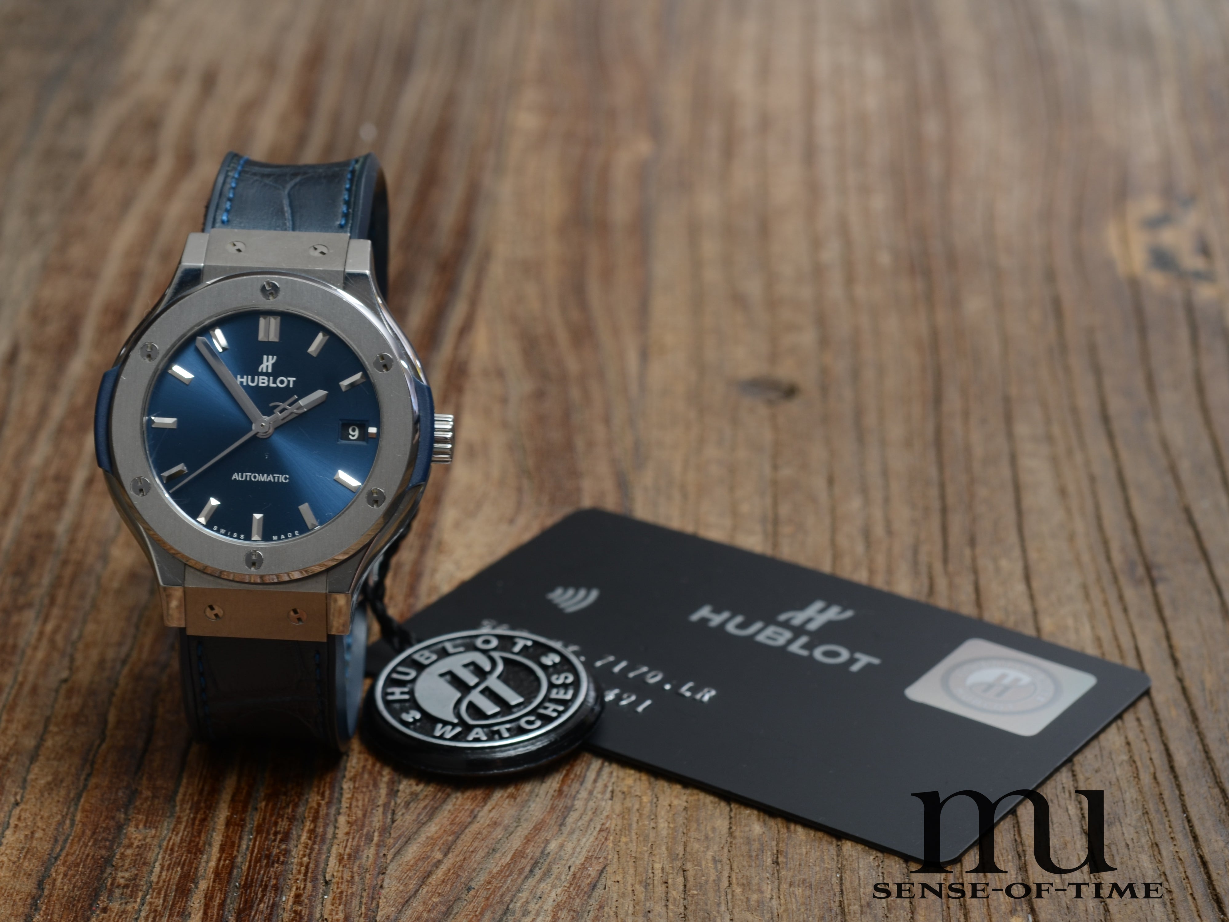 Hublot Classic Fusion, Medium 38mm, Blaues Zifferblatt, Ref.: 565.NX.7170.LR
