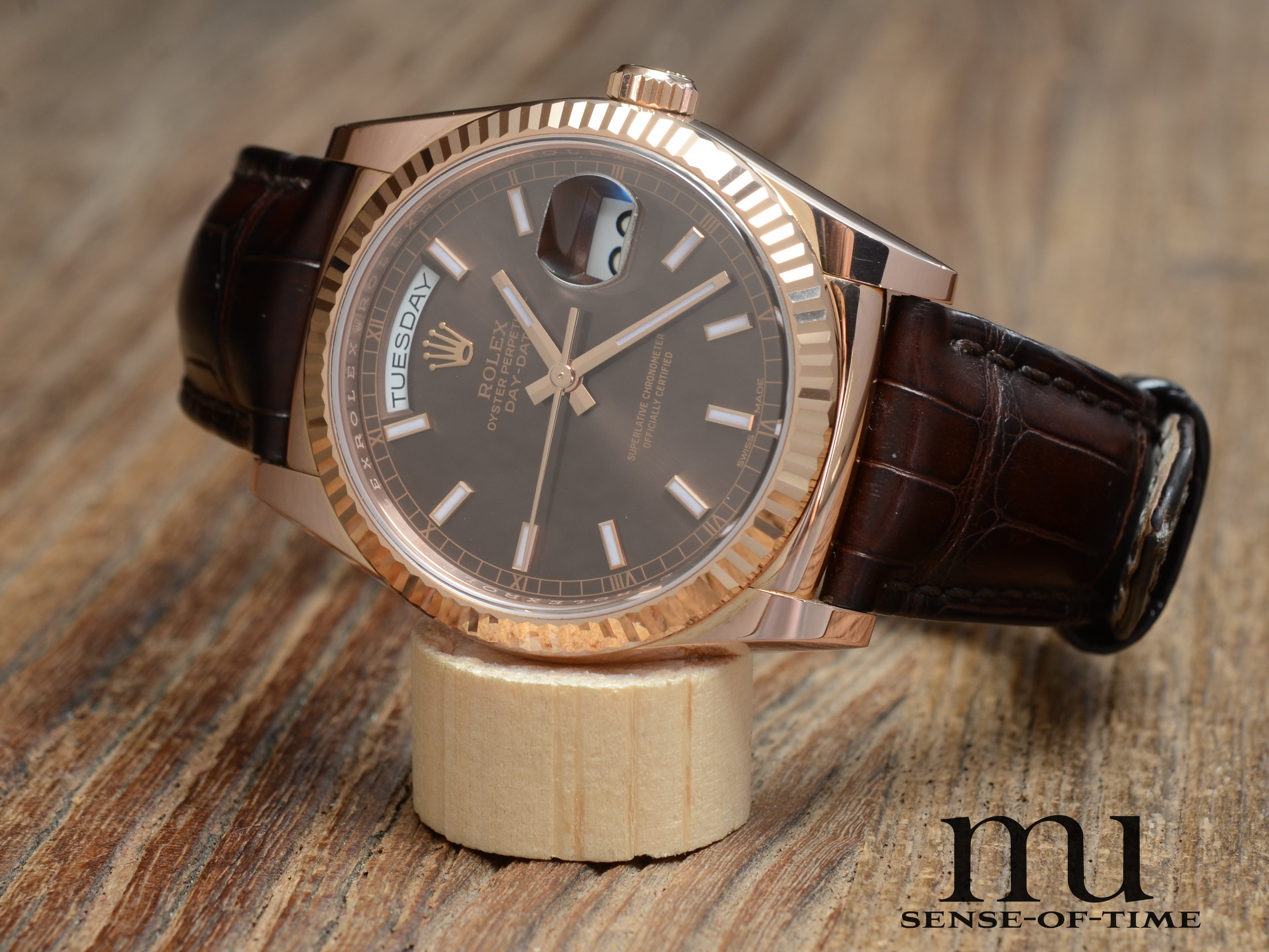 Rolex Day-Date Braunes Zifferblatt 18kt Everrose-Gold 36 cm, Ref.: 118135