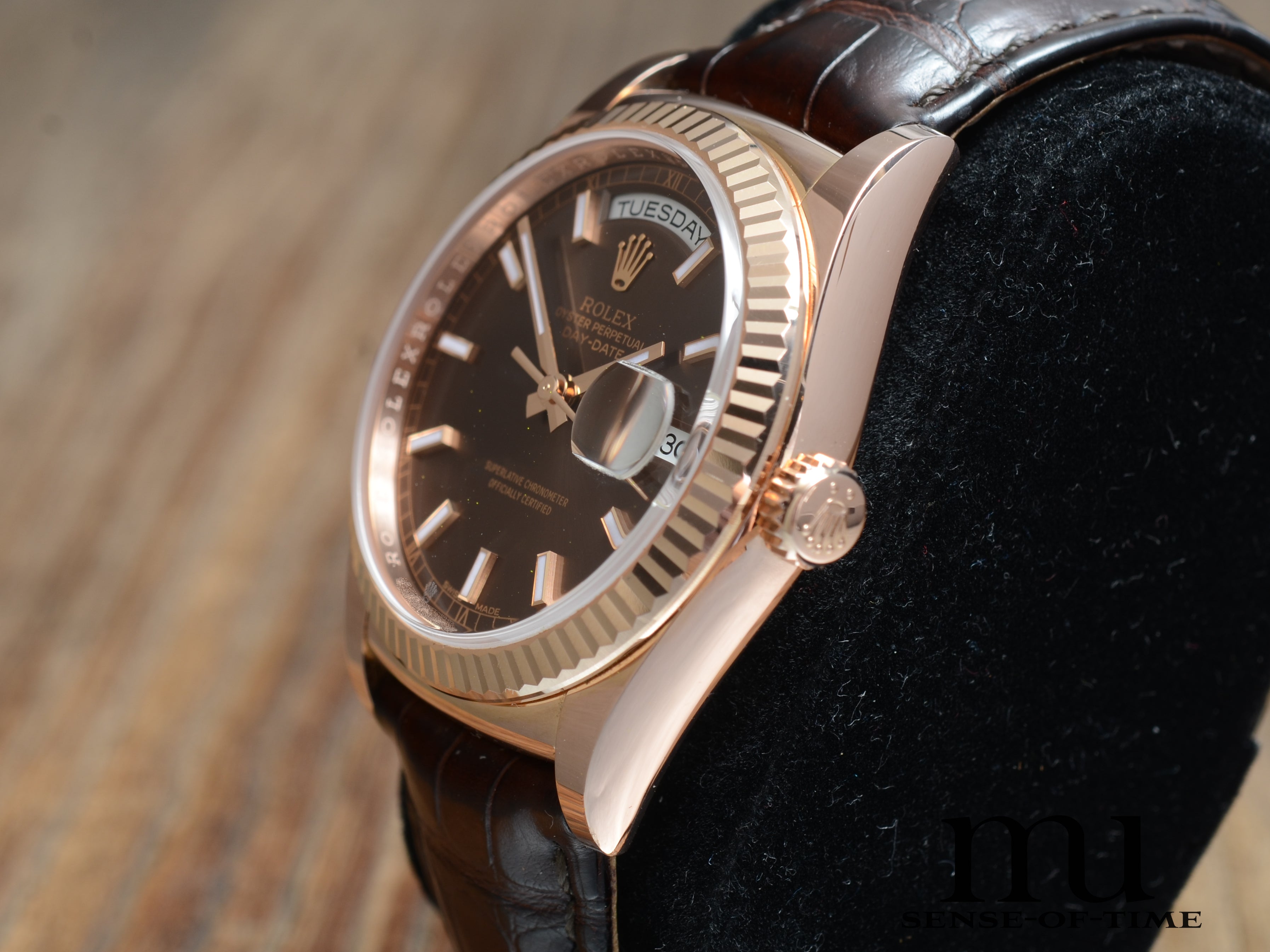 Rolex Day-Date Braunes Zifferblatt 18kt Everrose-Gold 36 cm, Ref.: 118135