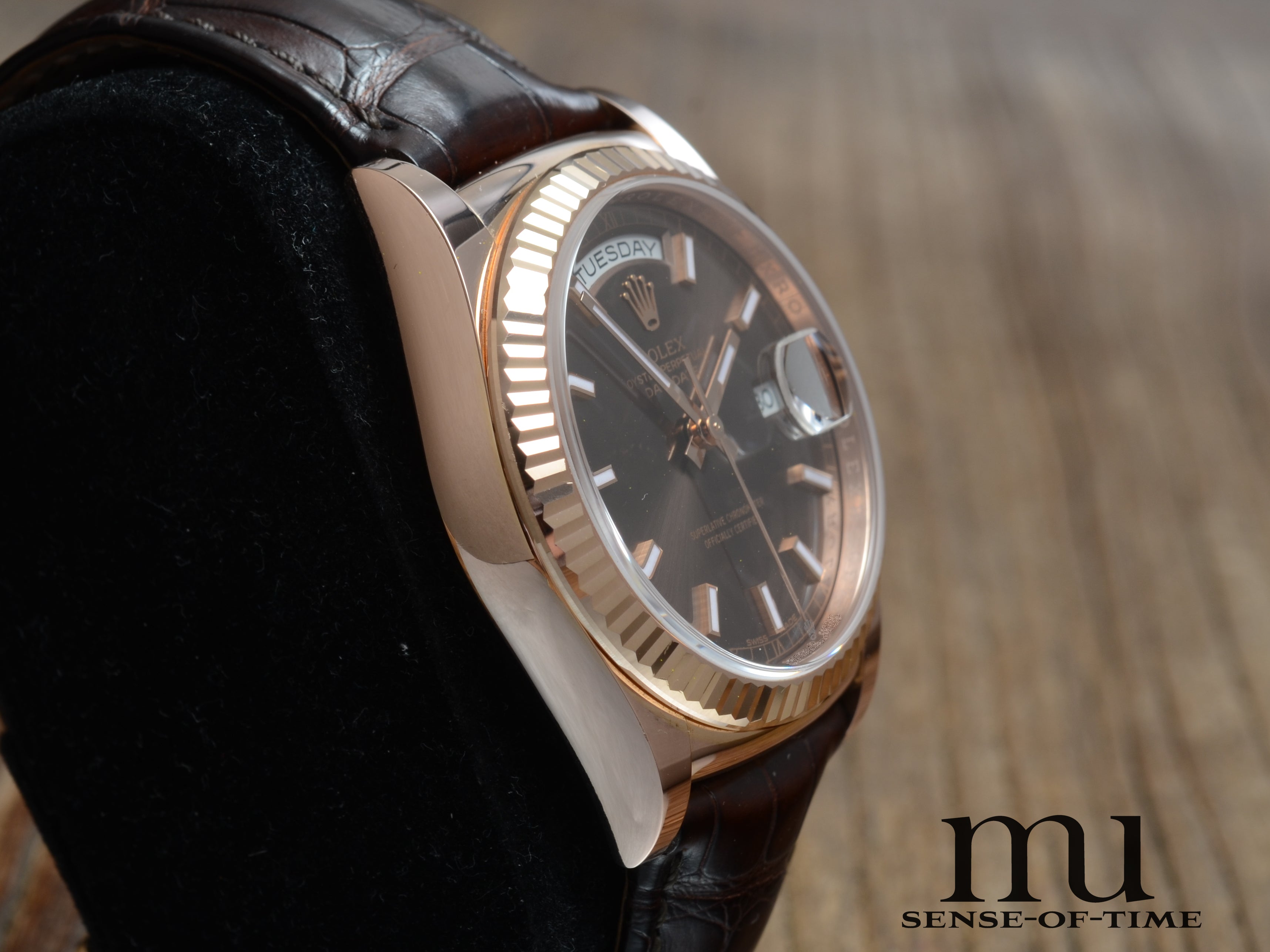 Rolex Day-Date Braunes Zifferblatt 18kt Everrose-Gold 36 cm, Ref.: 118135