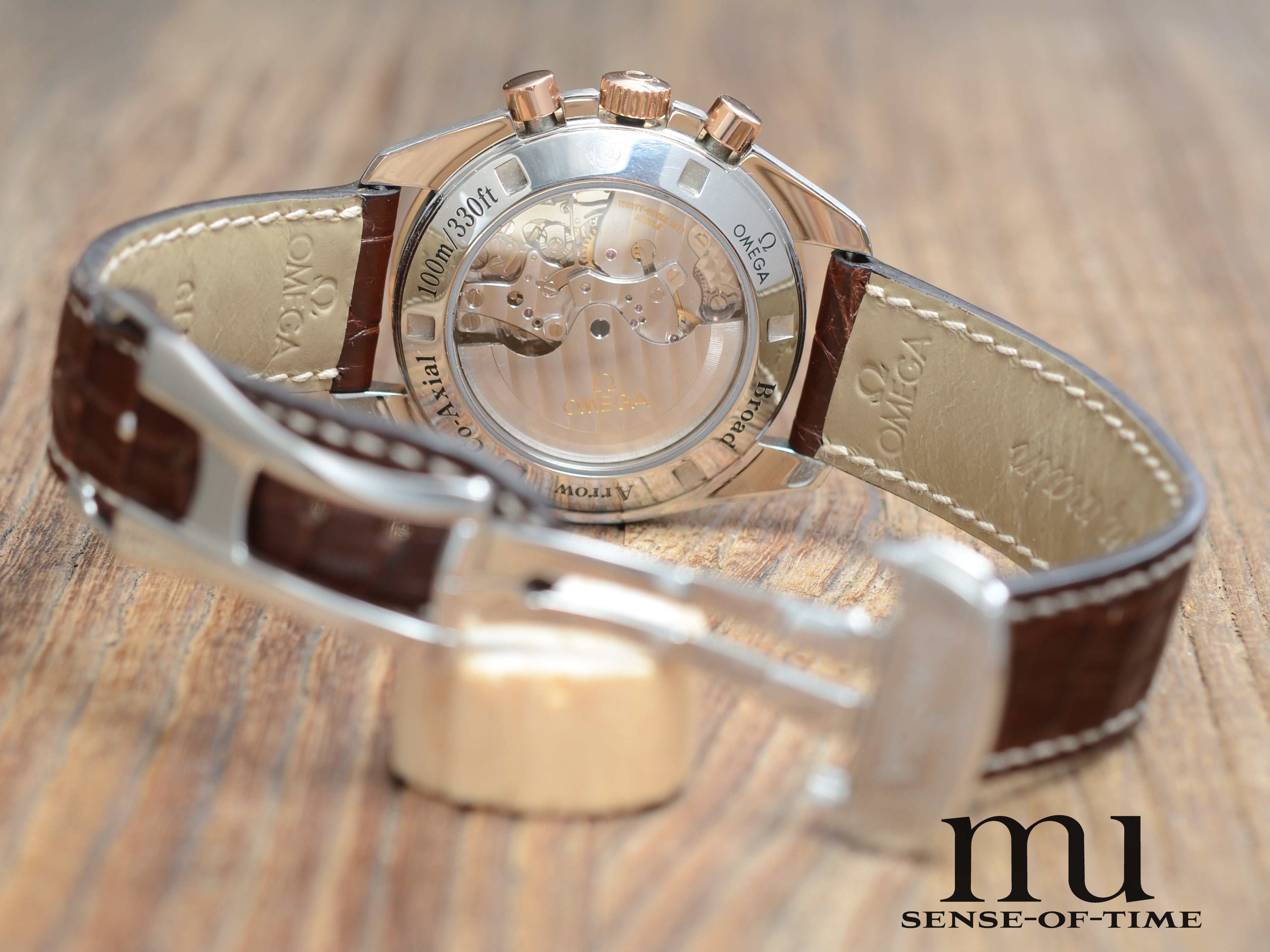 Omega Speedmaster 1957 Stahl/Gold Broad Arrow Co-Axial, Ref.: 321.93.42.50.13.001