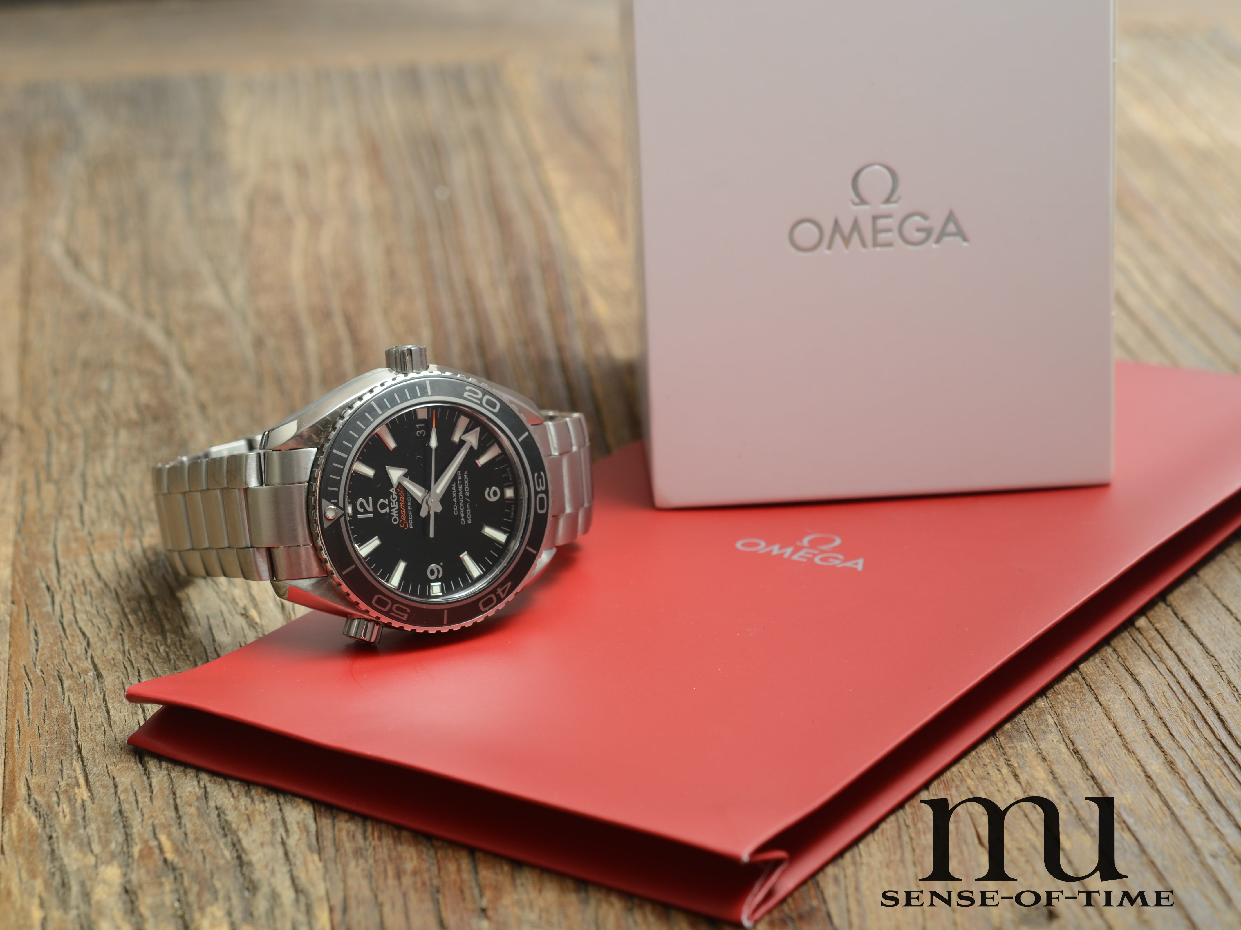 Omega Seamaster Planet Ocean mit Omega-Service 5/2026, Ref.: 232.30.42.21.01.001