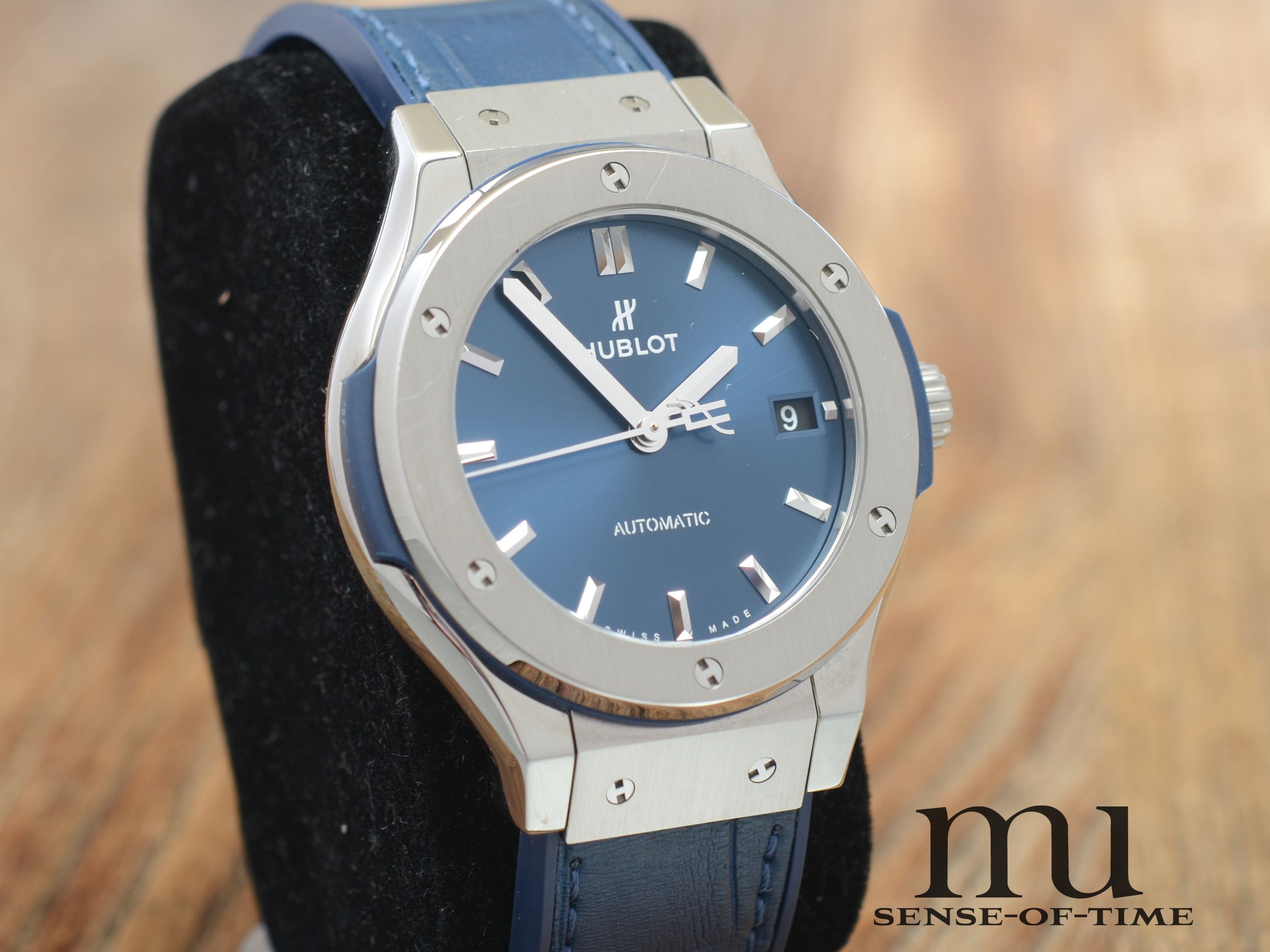 Hublot Classic Fusion, Medium 38mm, Blaues Zifferblatt