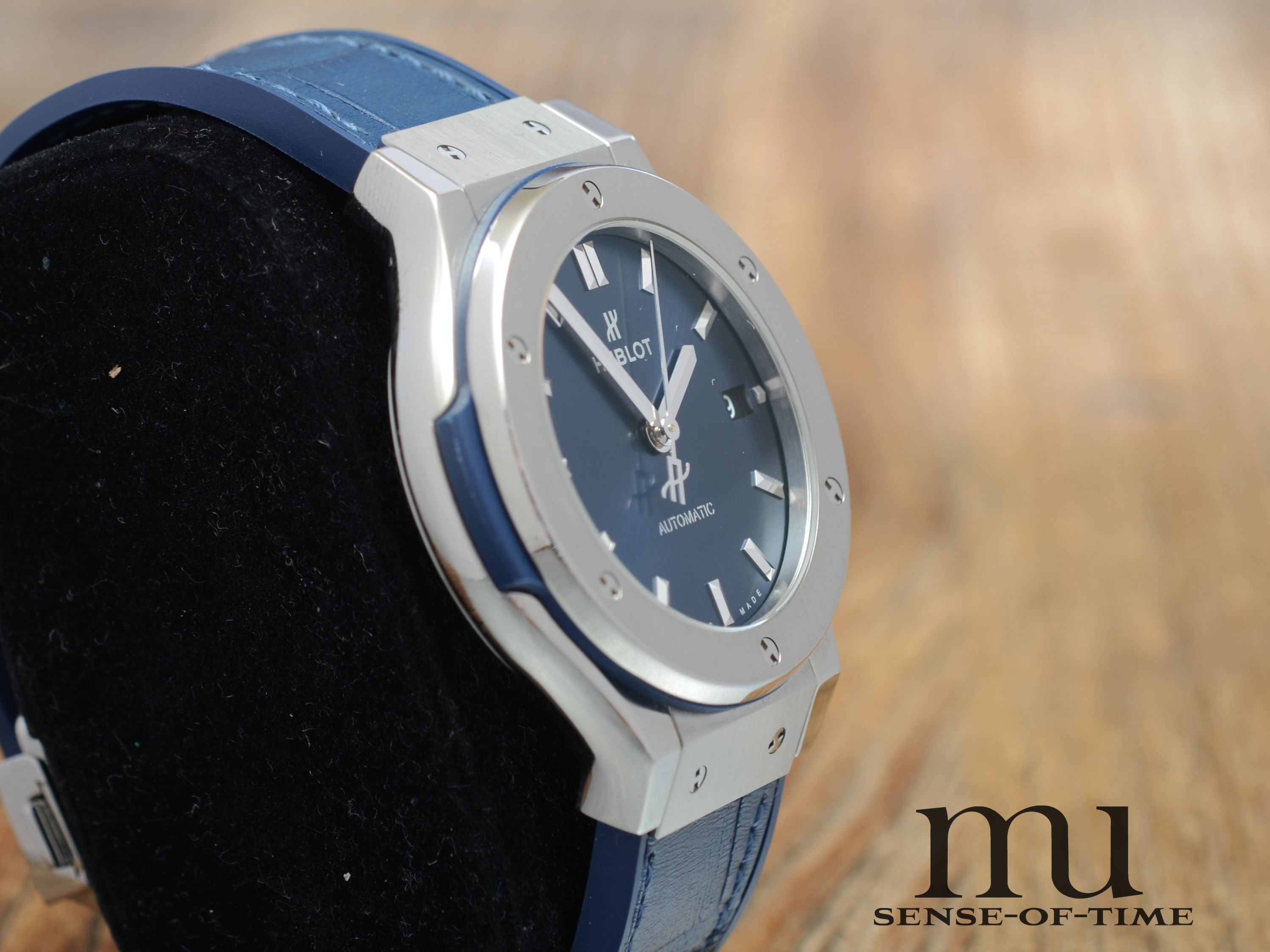 Hublot Classic Fusion, Medium 38mm, Blaues Zifferblatt