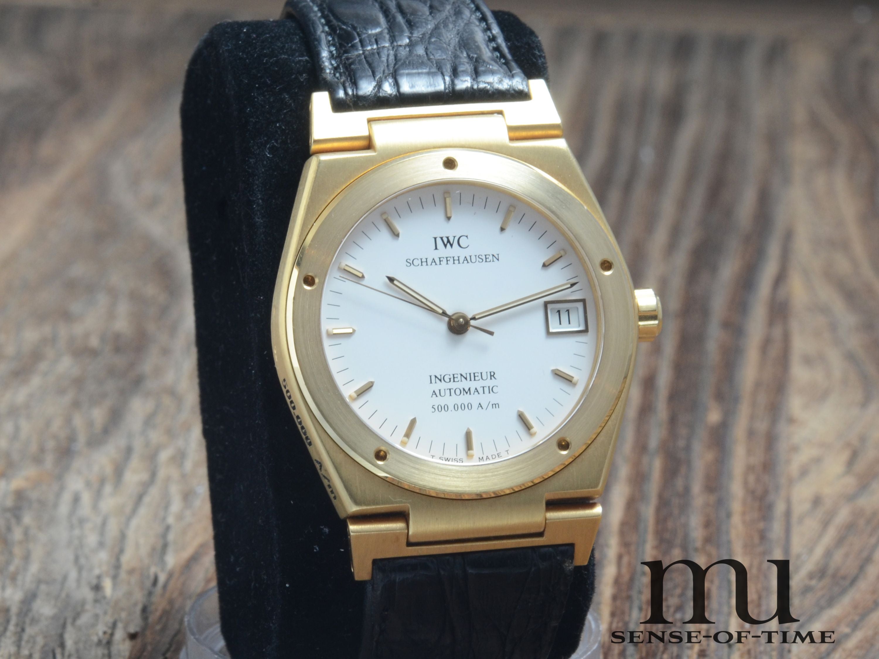 IWC Ingenieur 18kt Gold 500.000 A/m, like new, IW3518