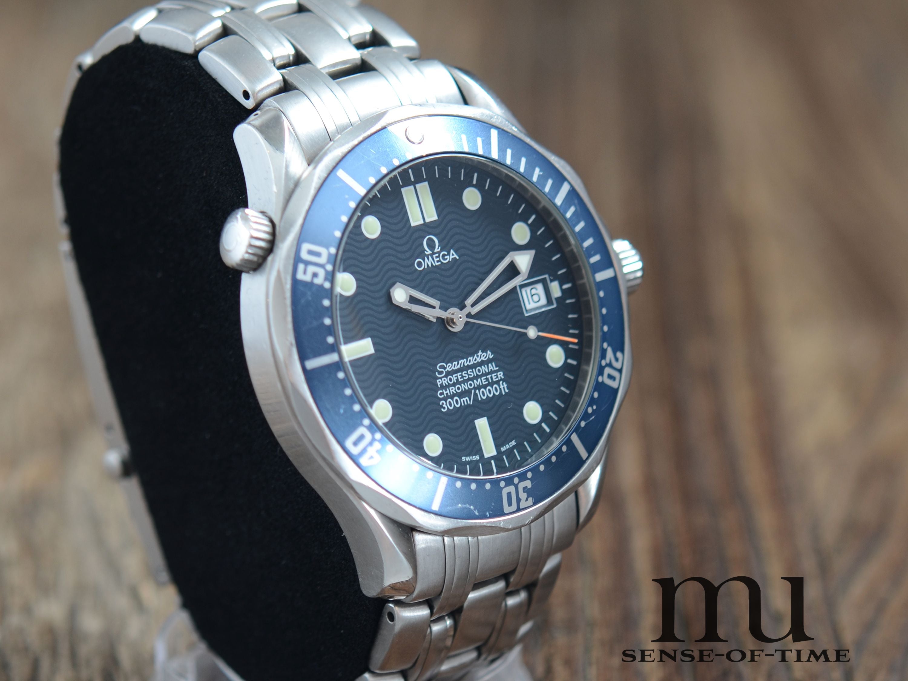 Omega Seamaster Professional Blue Wave Dial, Ref.: 2531.80.00